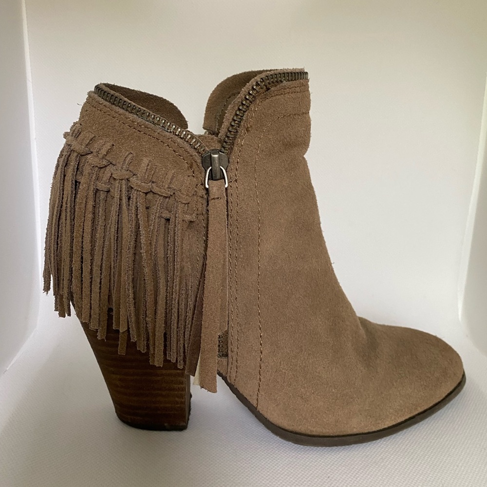 COPY - Dolce Vita Chestnut Suede Fringe Zip Up Block wooden Heel Booties 5.5